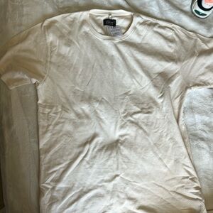 Brand new with tags men Sfera Men short sleeve shirt. Nice material.